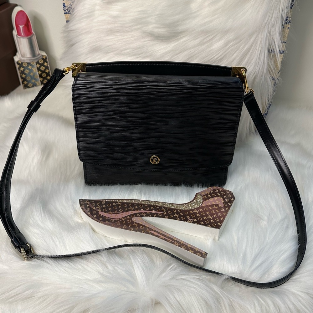 Louis Vuitton Epi Leather Crossbody Bag